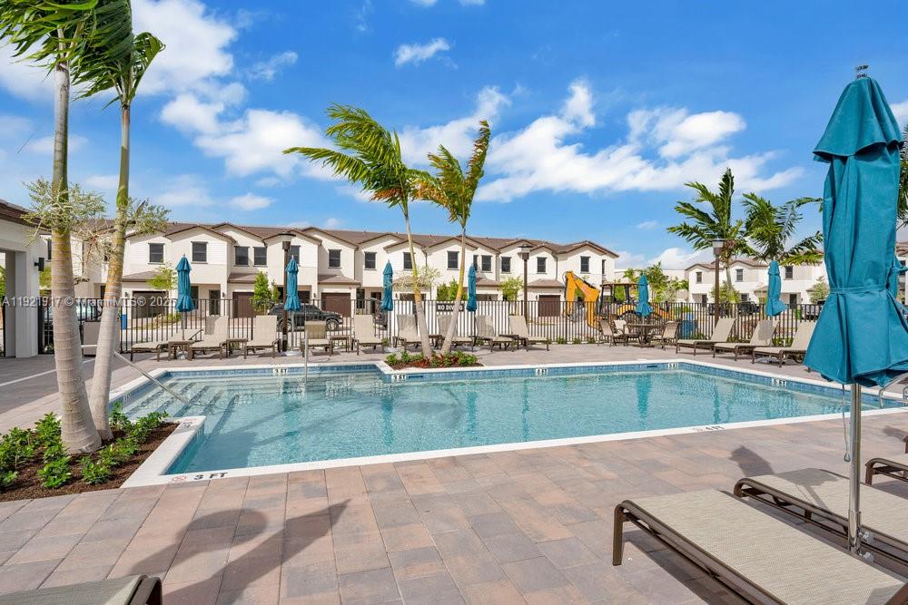 SUNSET PINES - Residential Lease