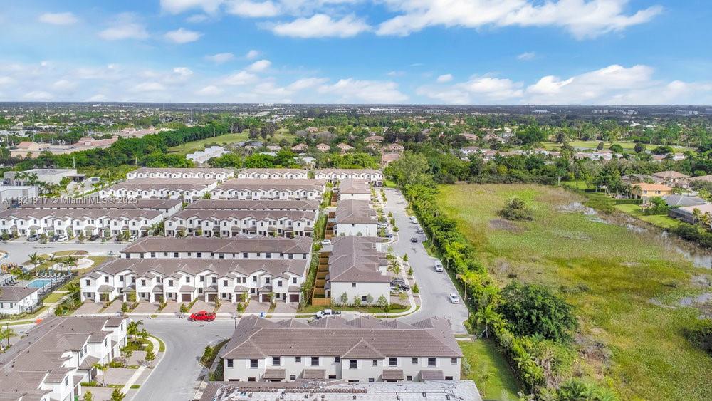 SUNSET PINES - Residential Lease