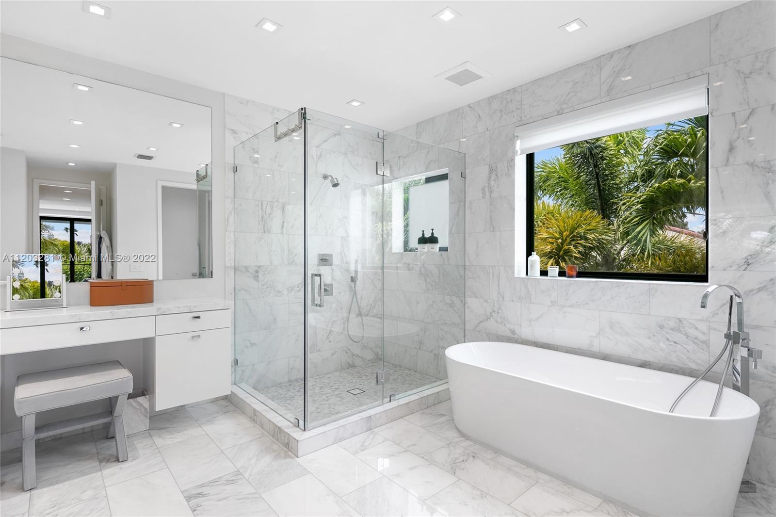 LA GORCE GOLF SUB - Residential