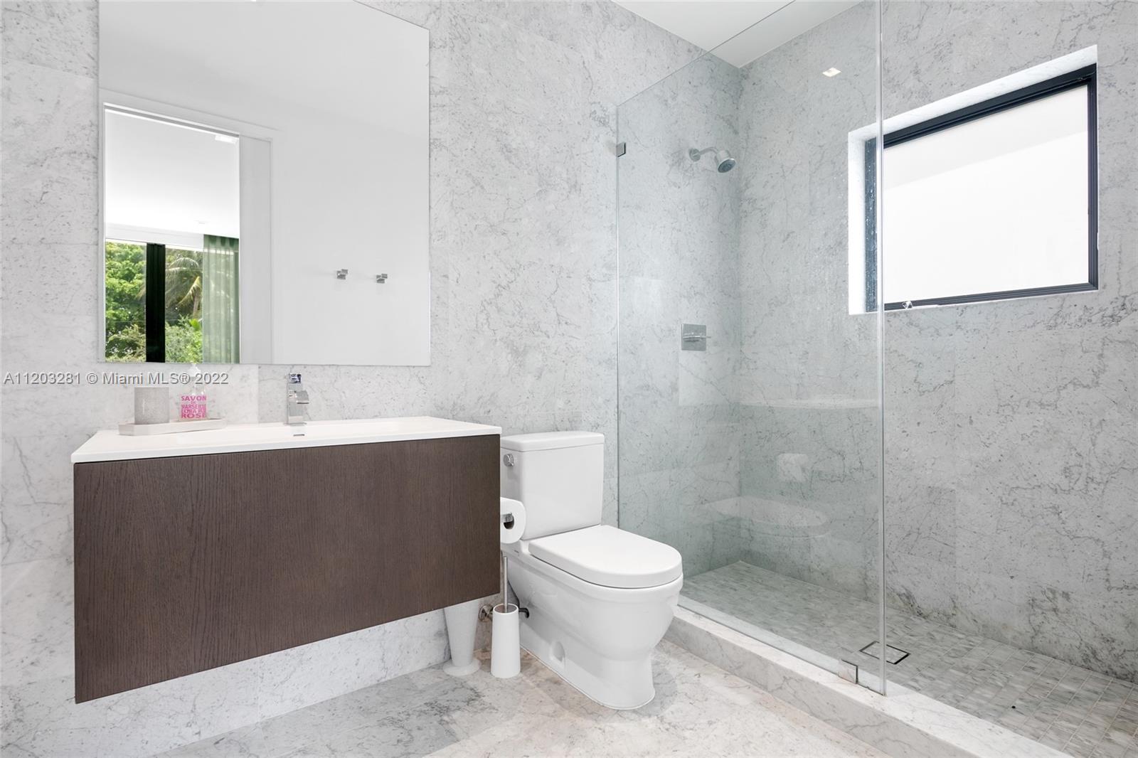 LA GORCE GOLF SUB - Residential