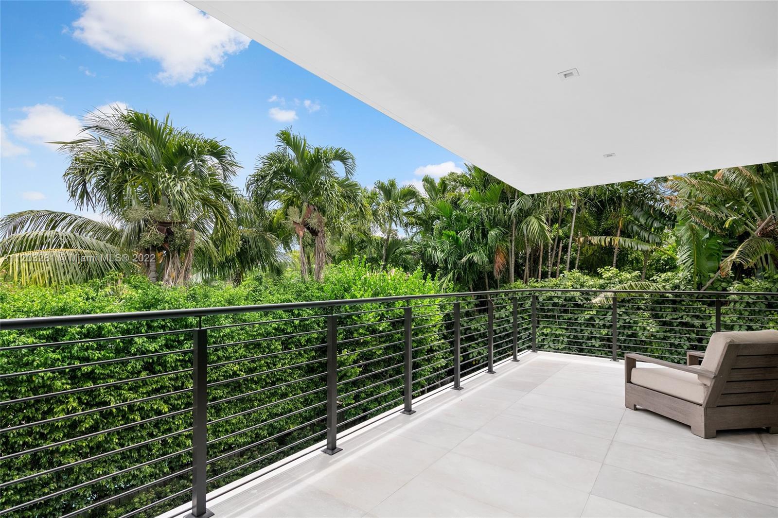 LA GORCE GOLF SUB - Residential