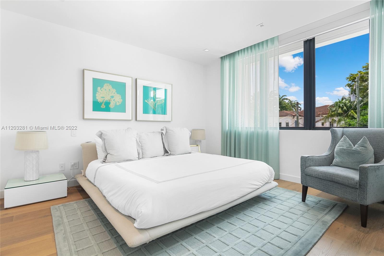 LA GORCE GOLF SUB - Residential