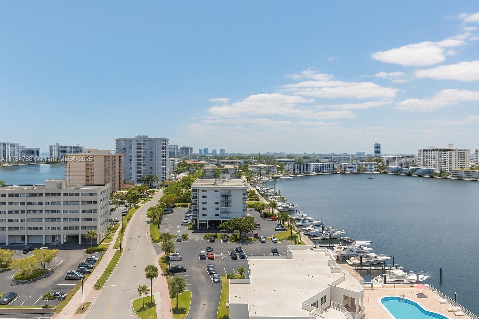 LAKE POINT TOWER CONDOMIN - Residential