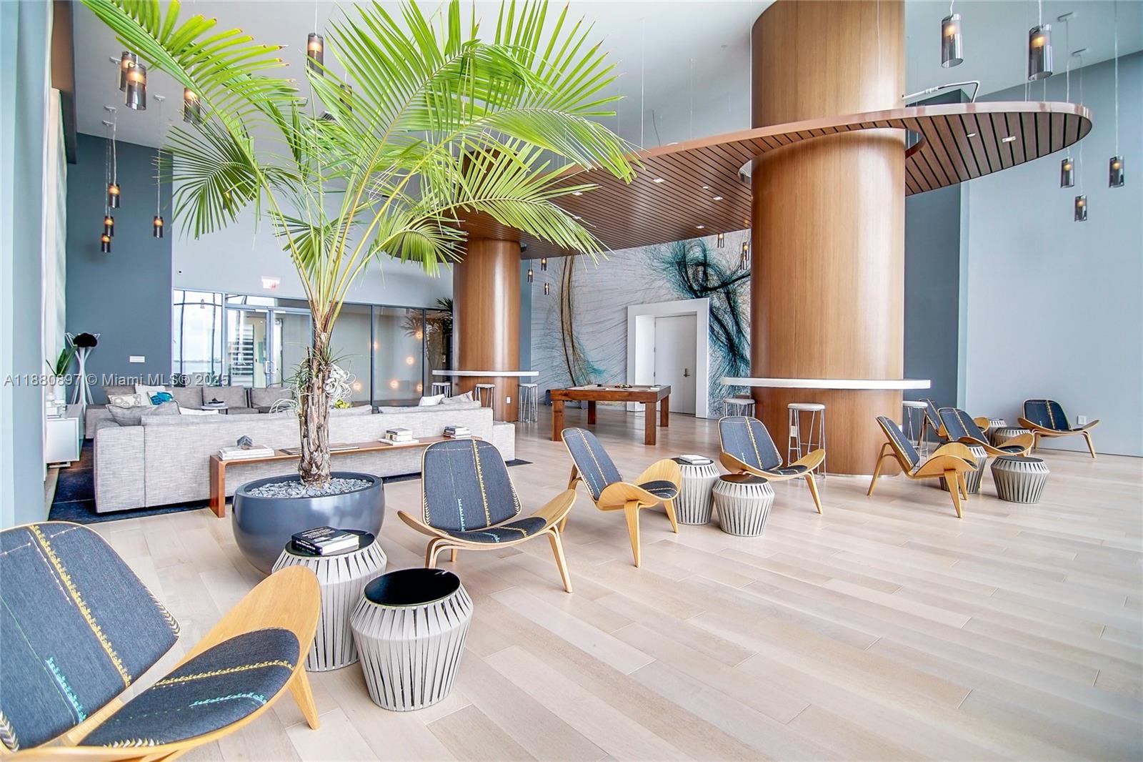 ICON BAY CONDO - Residential Lease