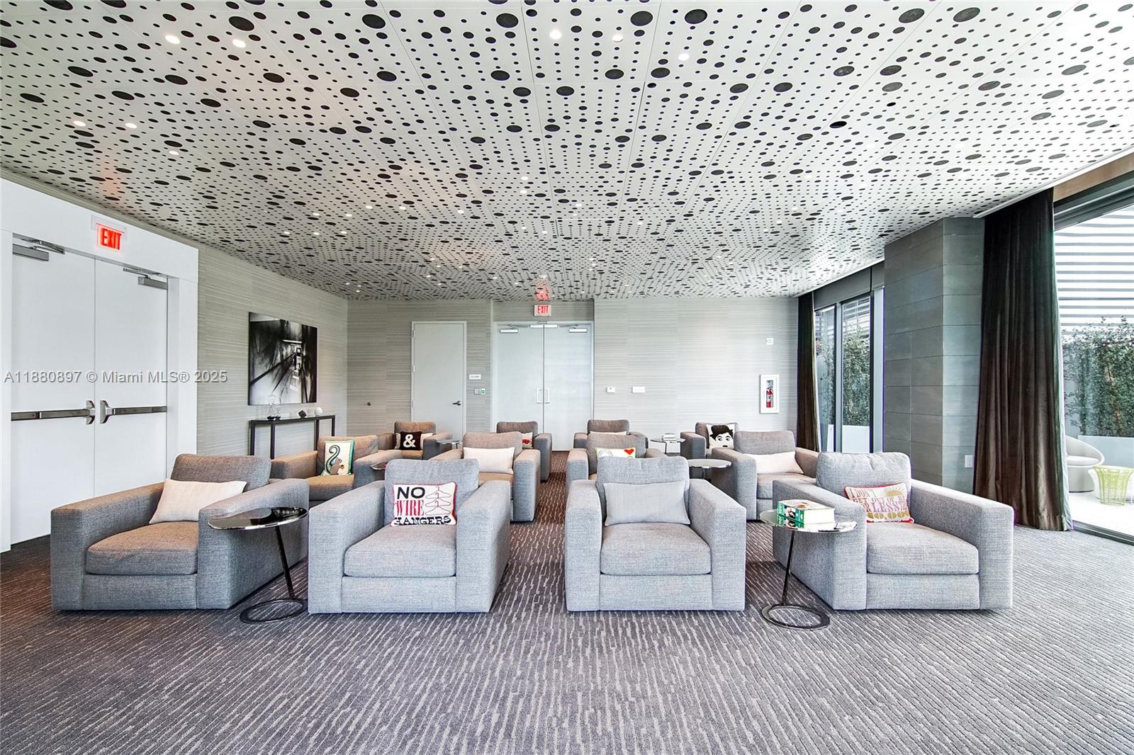 ICON BAY CONDO - Residential Lease