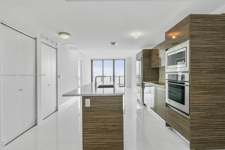 Spectacular two-bedroom/Two-Bath Condo Located at Icon Bay Waterfront Tower! From the 35th floor, you have a great view of Biscayne Bay. There is plenty of closet space. The condo is in a great location in Edgewater, close to shopping, nightlife, and other great amenities. See Broker's Remarks.