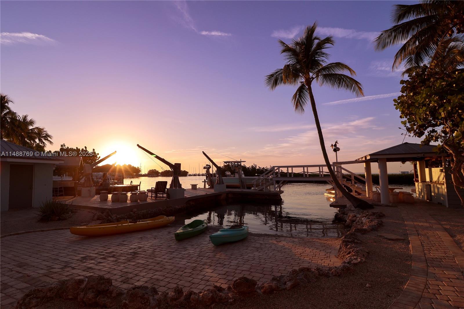 Buttonwood Shores - Residential