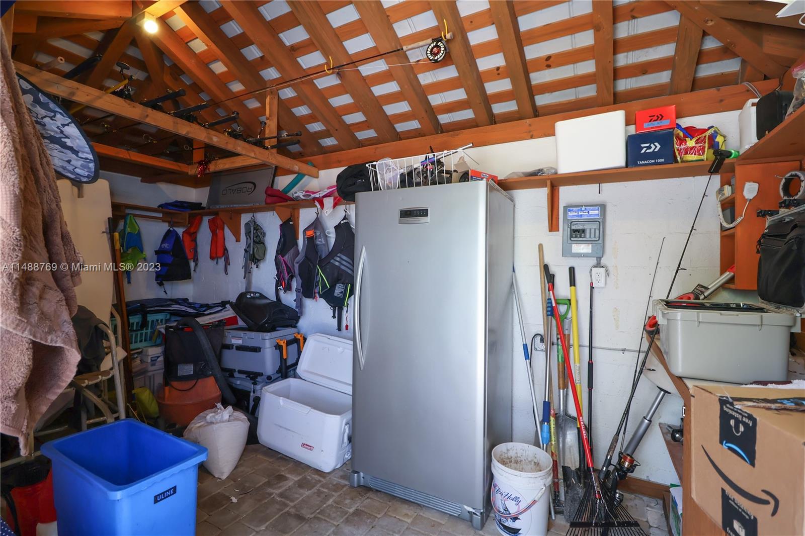 Buttonwood Shores - Residential