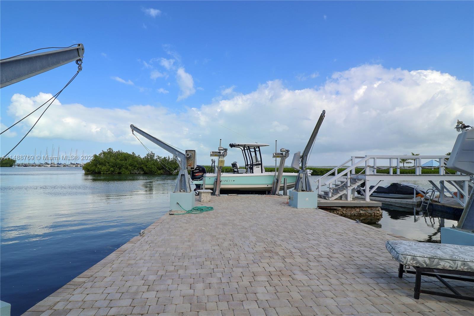 Buttonwood Shores - Residential