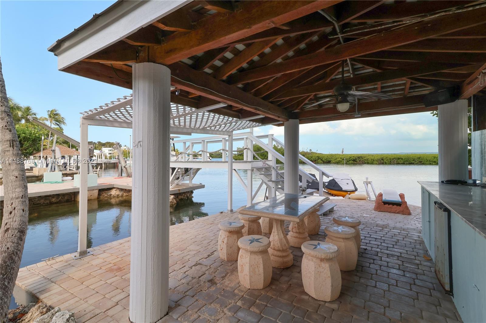 Buttonwood Shores - Residential