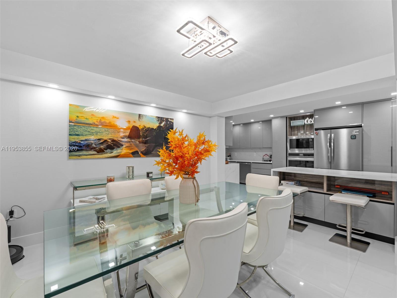 TOWERS OF KENDALE LAKES C - Residential