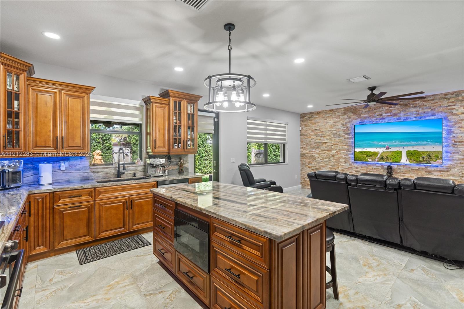 COCO PALM ESTATES - Residential