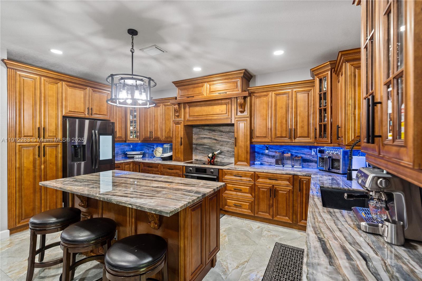 COCO PALM ESTATES - Residential