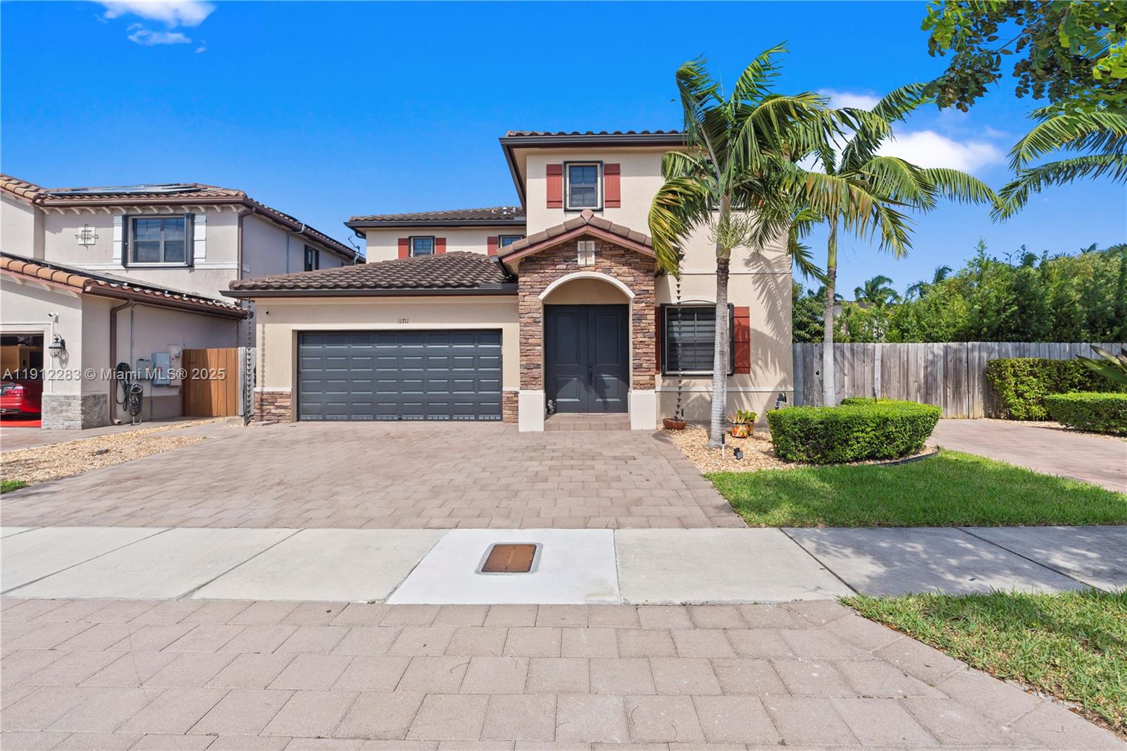 COCO PALM ESTATES - Residential