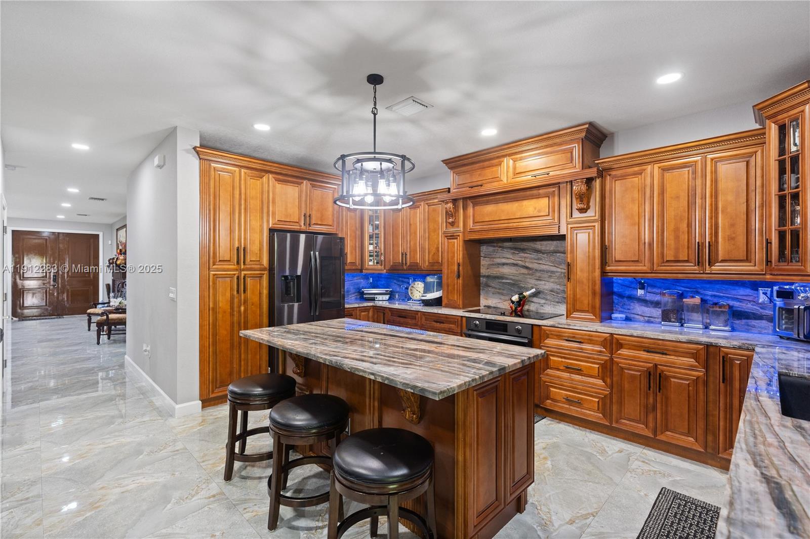 COCO PALM ESTATES - Residential