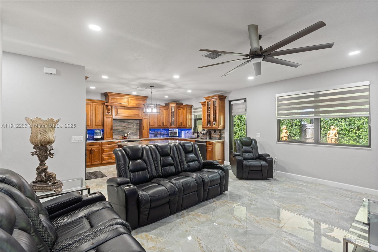 COCO PALM ESTATES - Residential