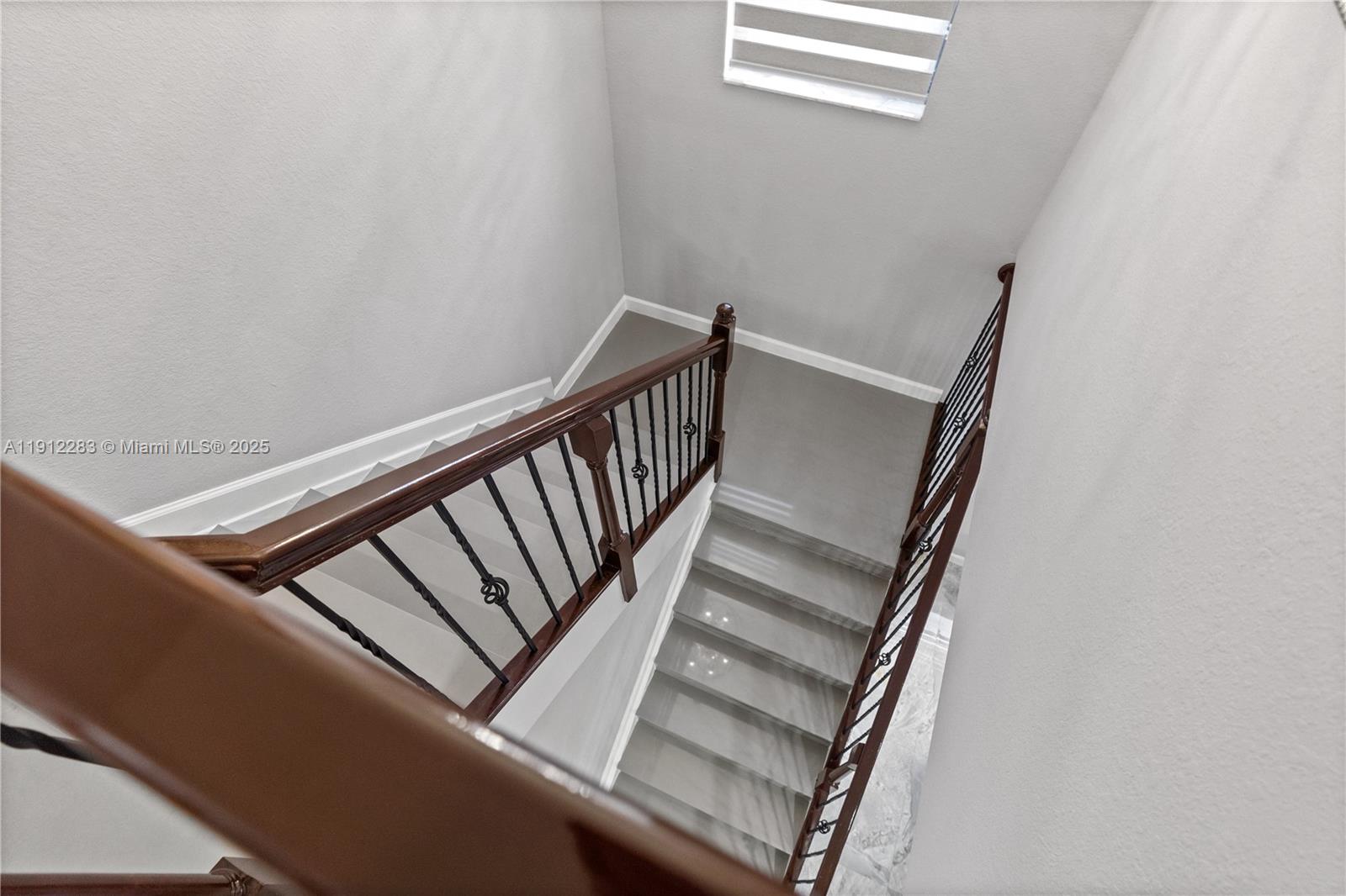 COCO PALM ESTATES - Residential