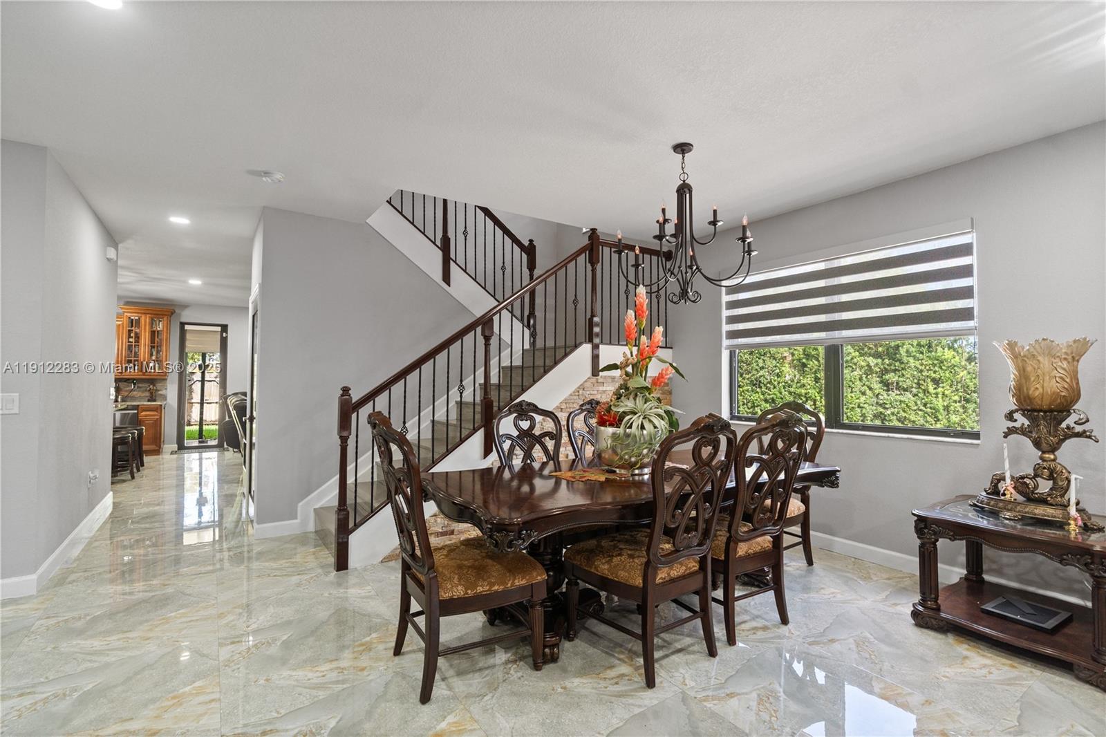 COCO PALM ESTATES - Residential