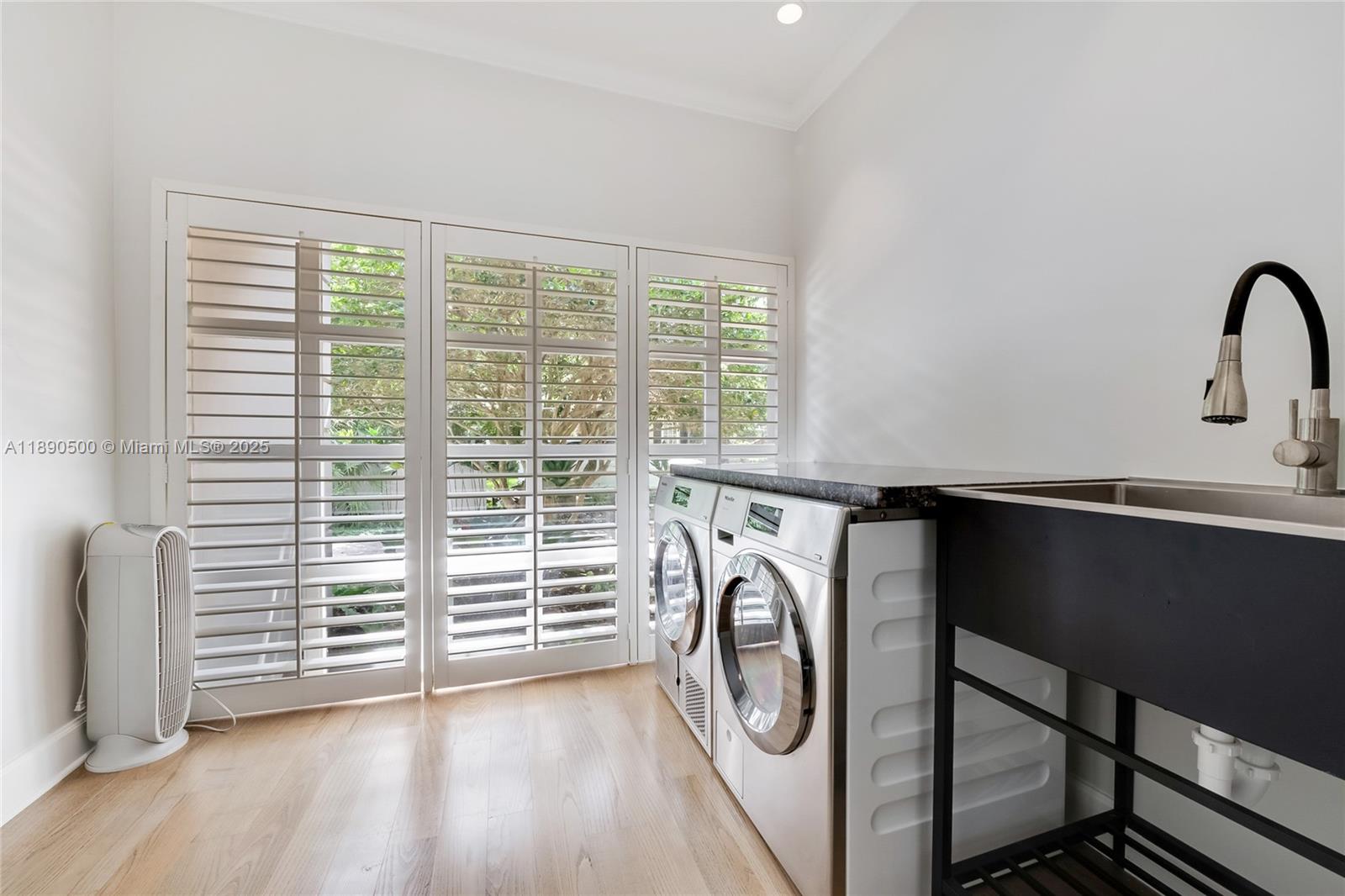 BRUNO ESTATES - Residential Lease