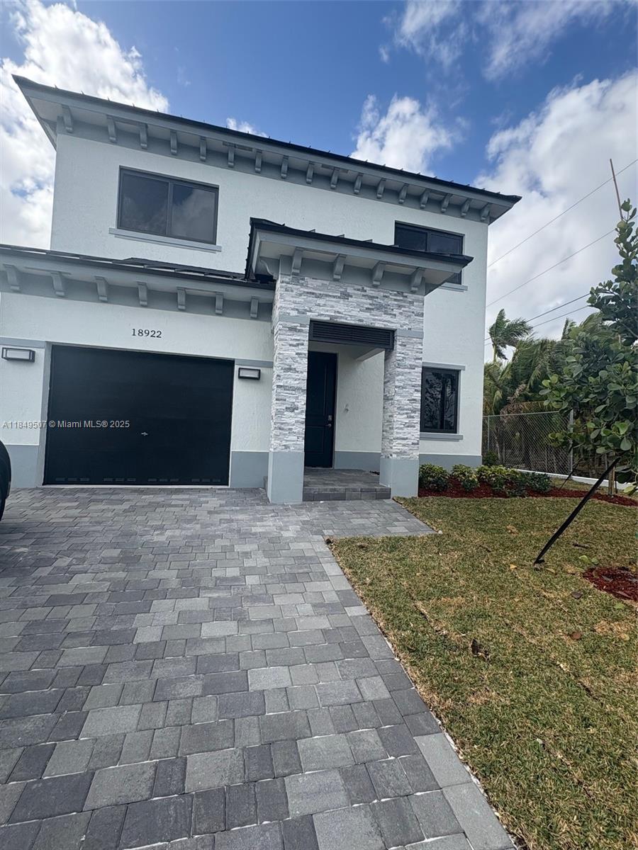 NEW CONSTRUCTION OF 27 SINGLE FAMILY HOUSES,4 AND 5 BEDROOMS AVAILABLE, BIG LOTS (LOT PREMIUM APPLY). 4 BEDROOMS AND 3 BATHROOMS TWO-STORY SINGLE-FAMILY HOUSE IN A CORNER LOT, IMPACT WINDOWS AND DOORS. PROPERTY IS READY TO CLOSE; SELLER WILL PAY ALL CLOSING COSTS.