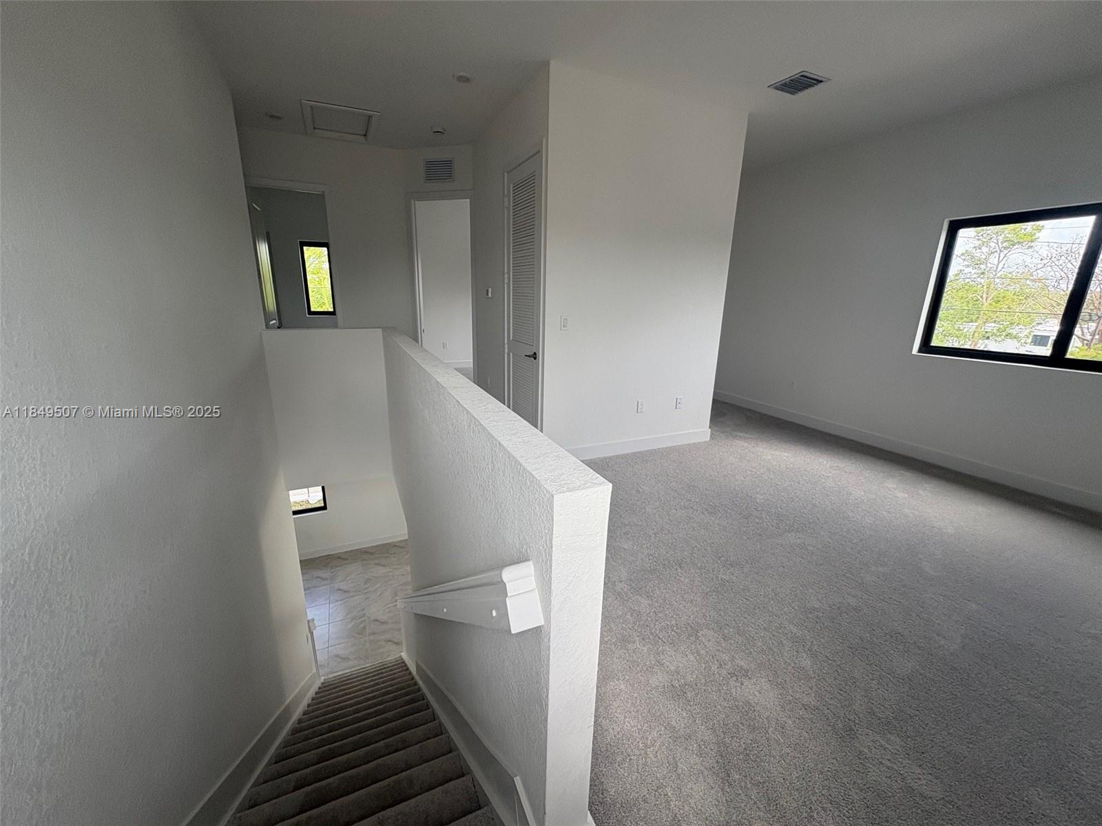 HIGHLAND ESTATES - Residential