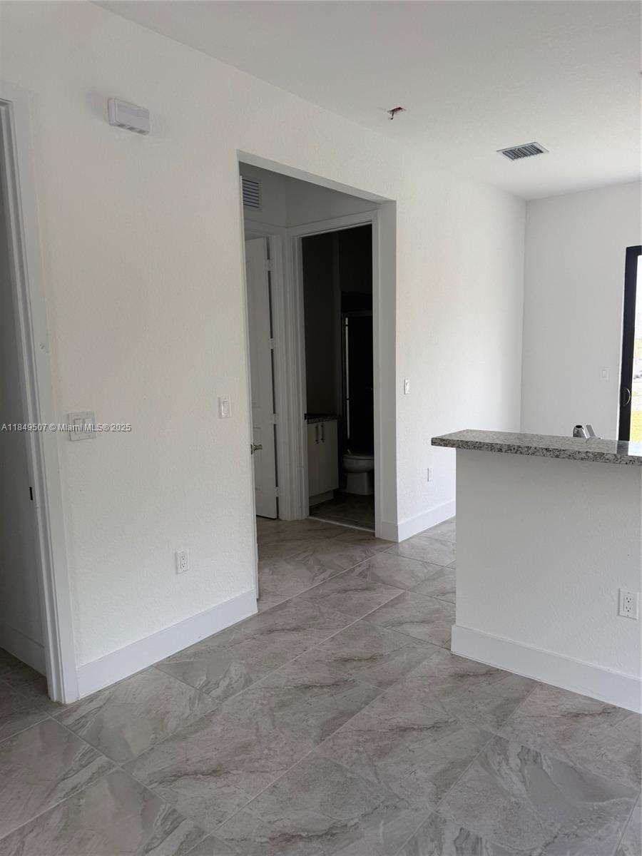 HIGHLAND ESTATES - Residential