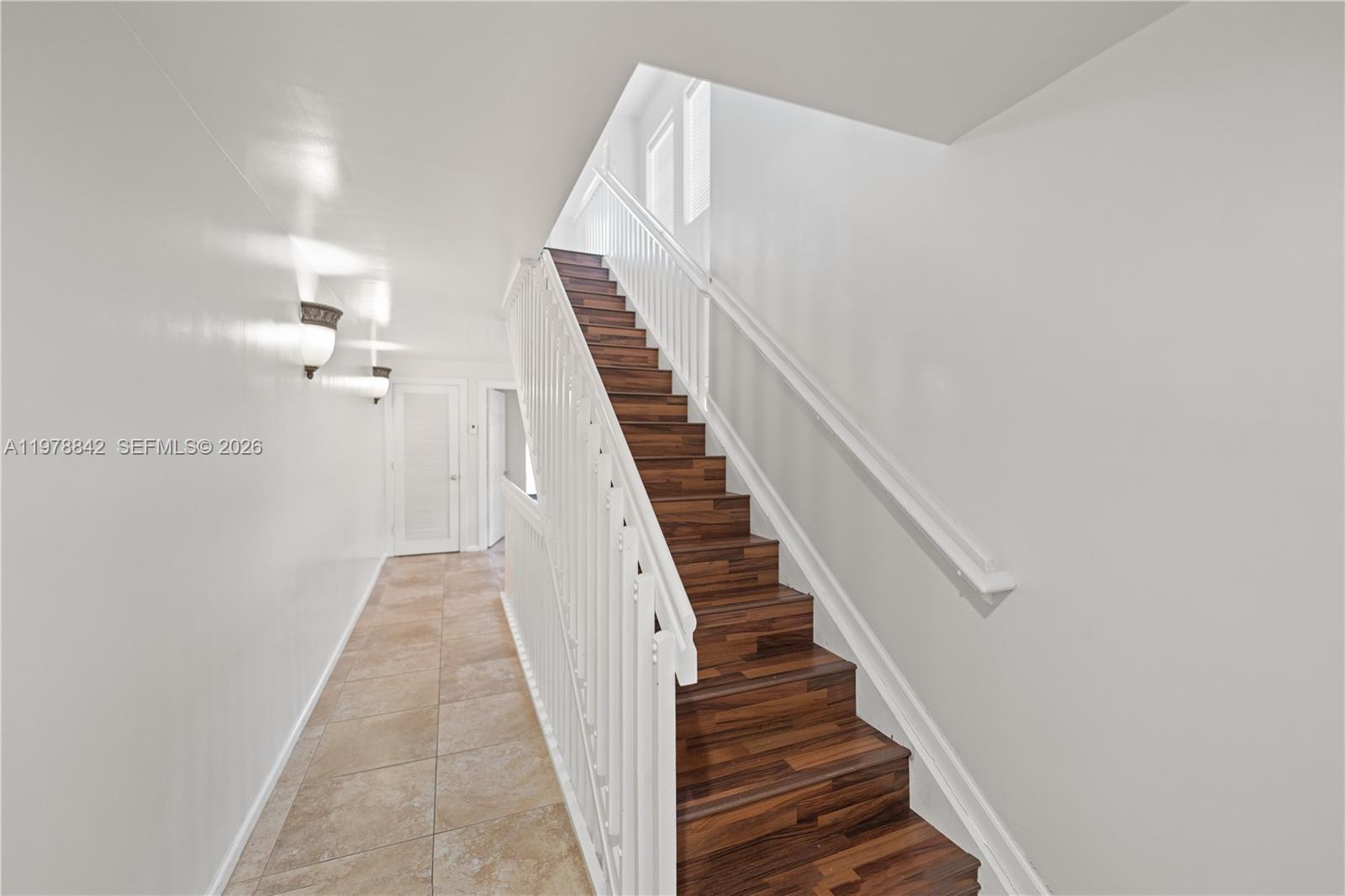 Tarpon River - Residential