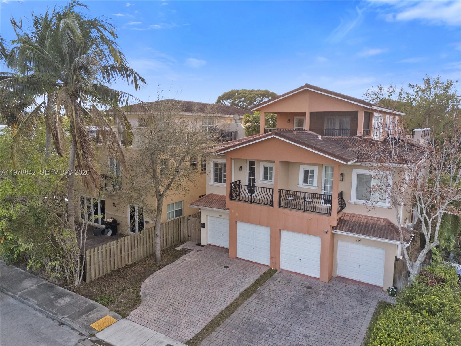 Tarpon River - Residential