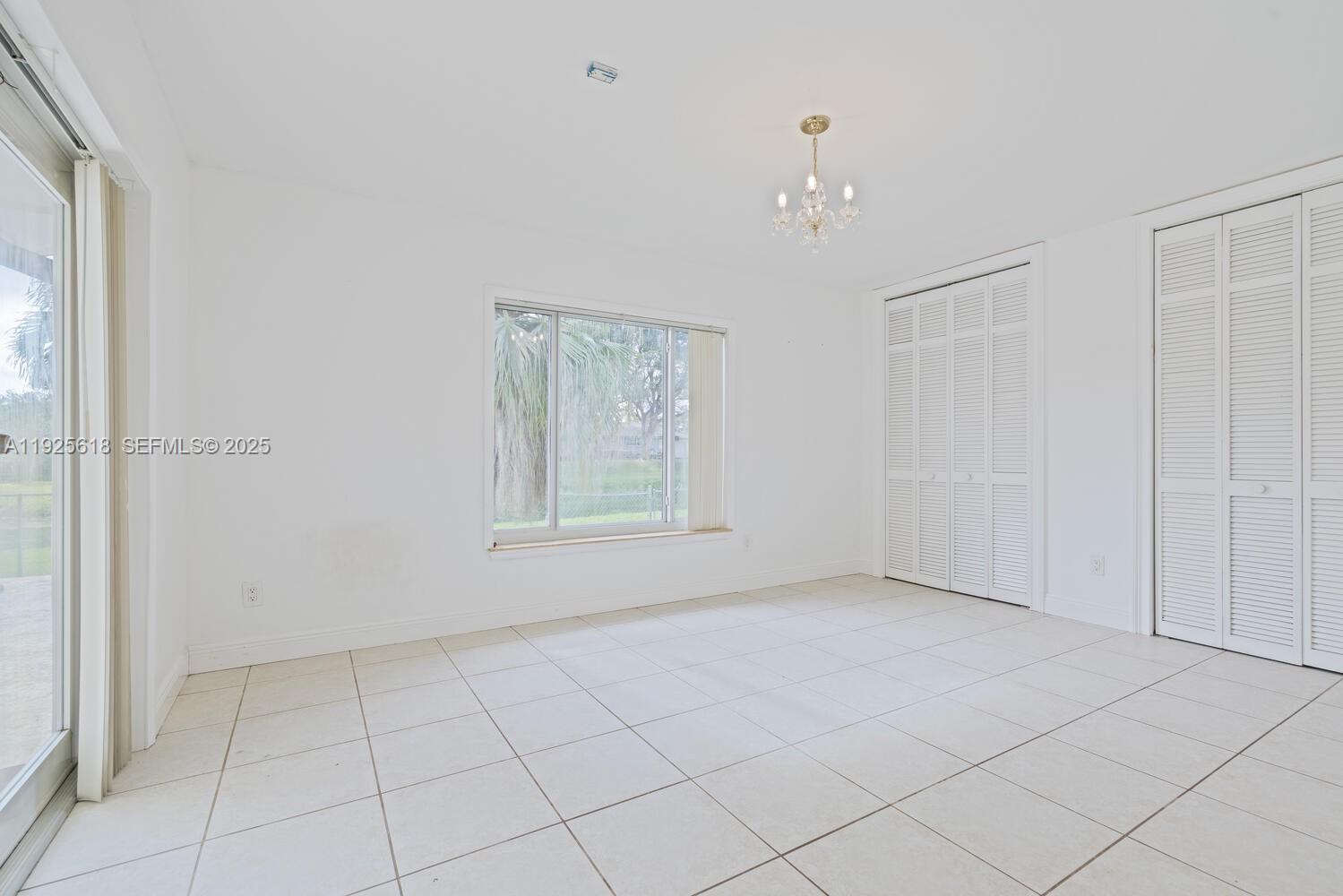 CHARLOTTE ESTATES - Residential