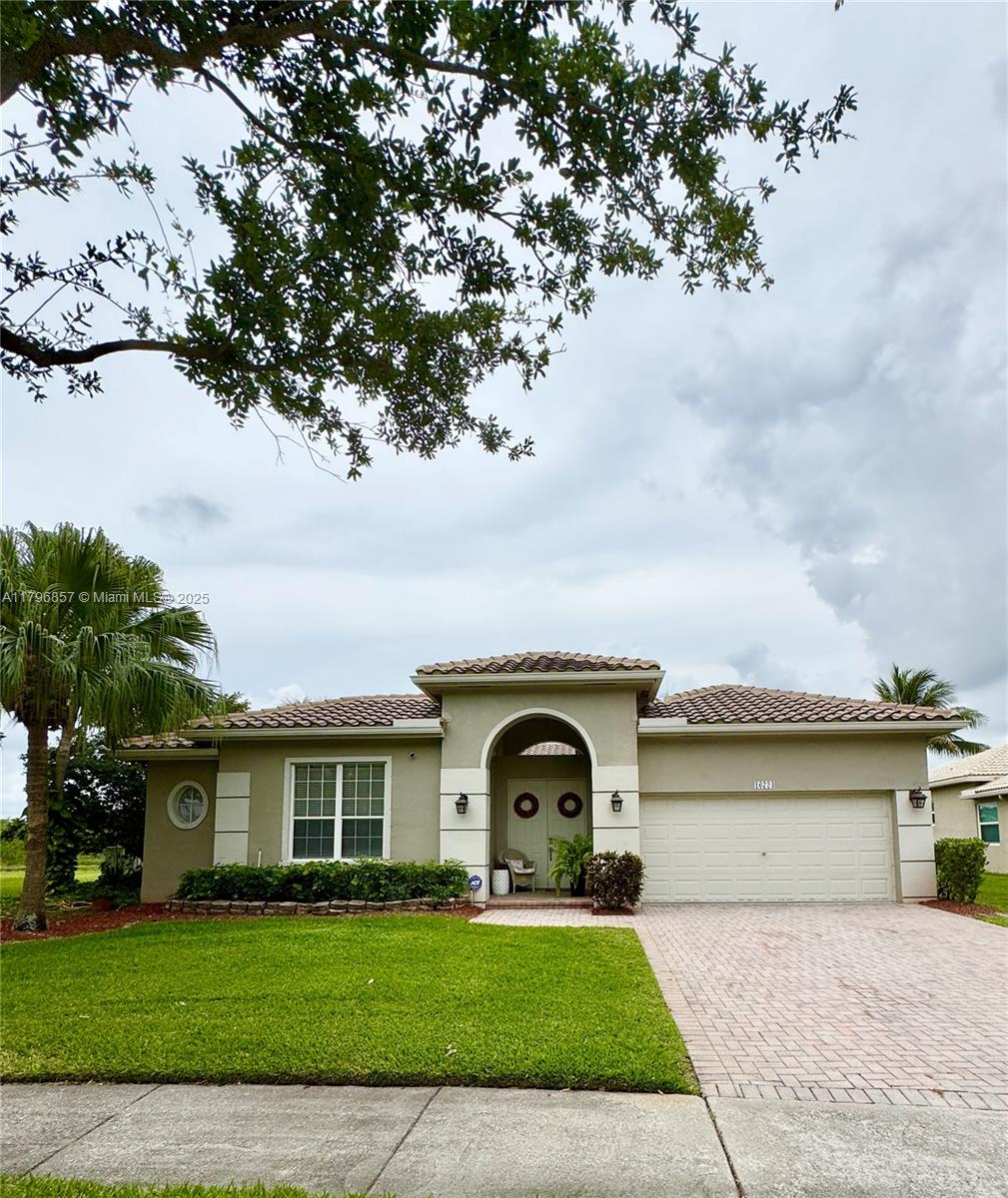 Photo 1 of 16724 Nw 8th St, Pembroke Pines, Florida, $829,700, Web #: 11796857