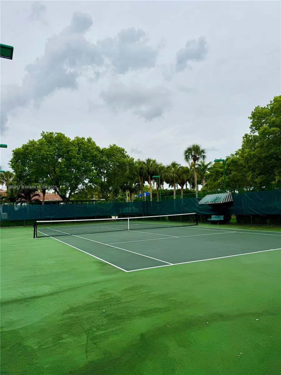 Pembroke Pines, Florida 33028, United States, 4 Bedrooms Bedrooms, ,3 BathroomsBathrooms,Residential,Active,123203