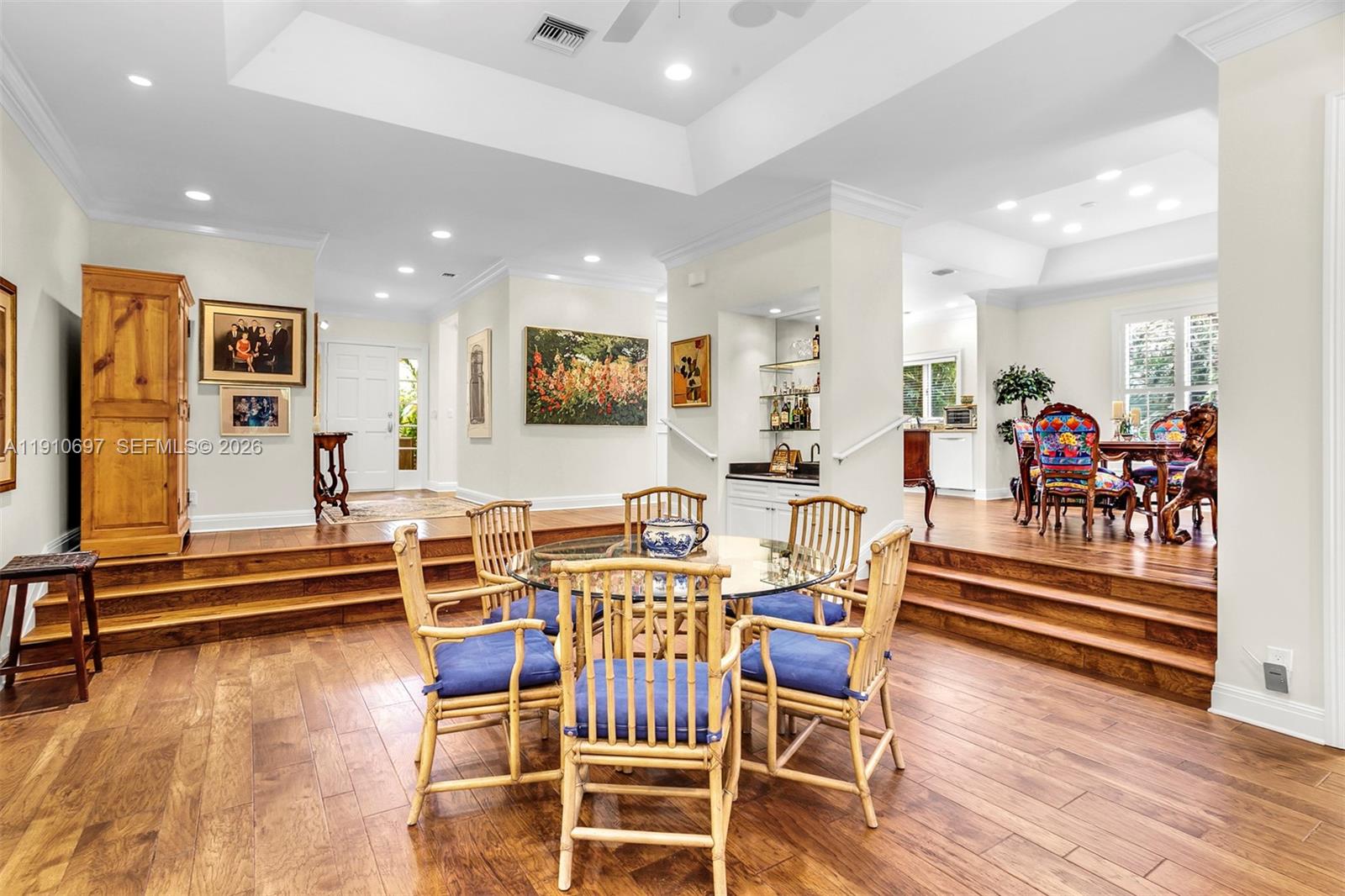 JUPITER HILLS - PRESTWICK - Residential