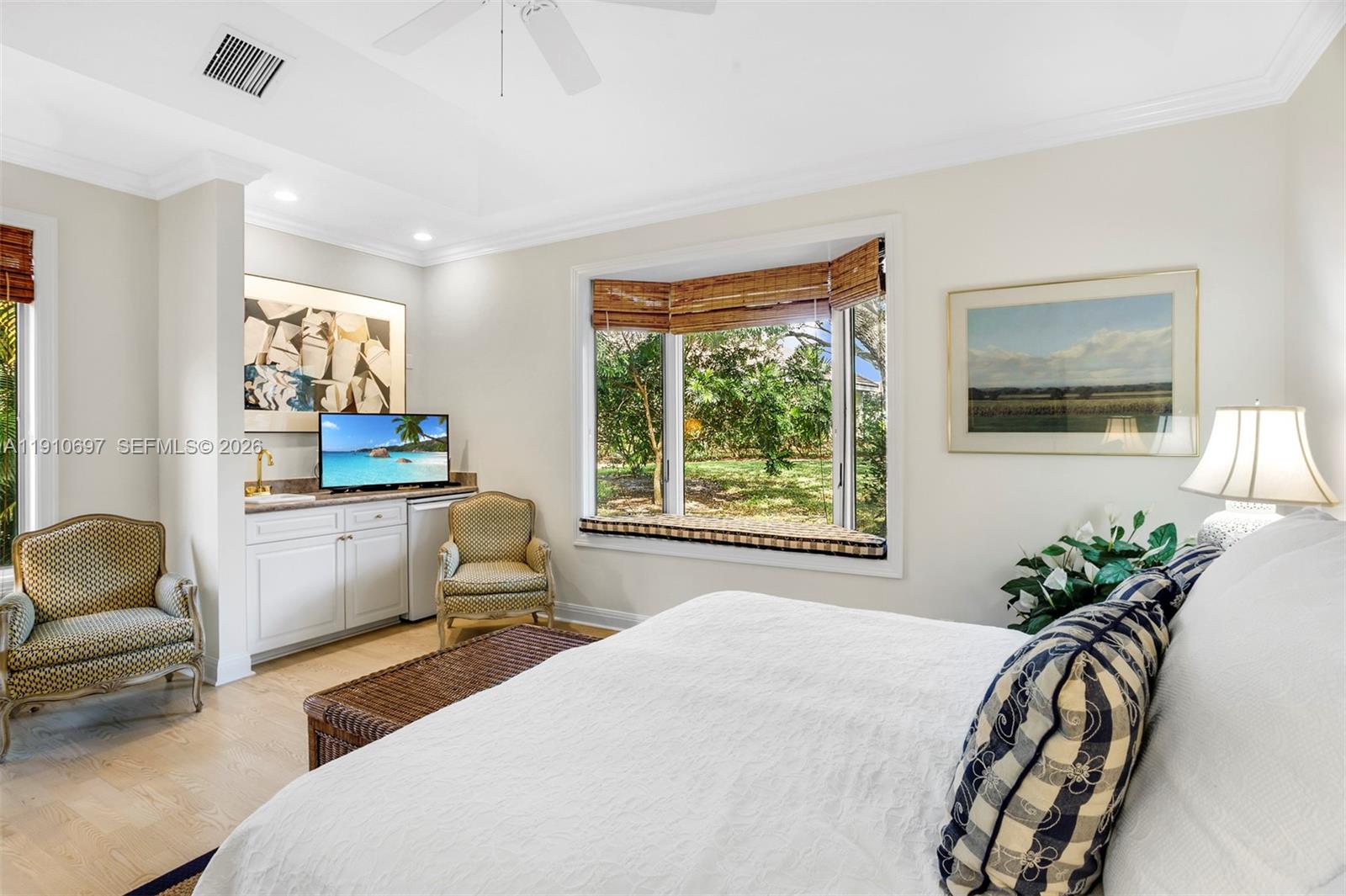 JUPITER HILLS - PRESTWICK - Residential