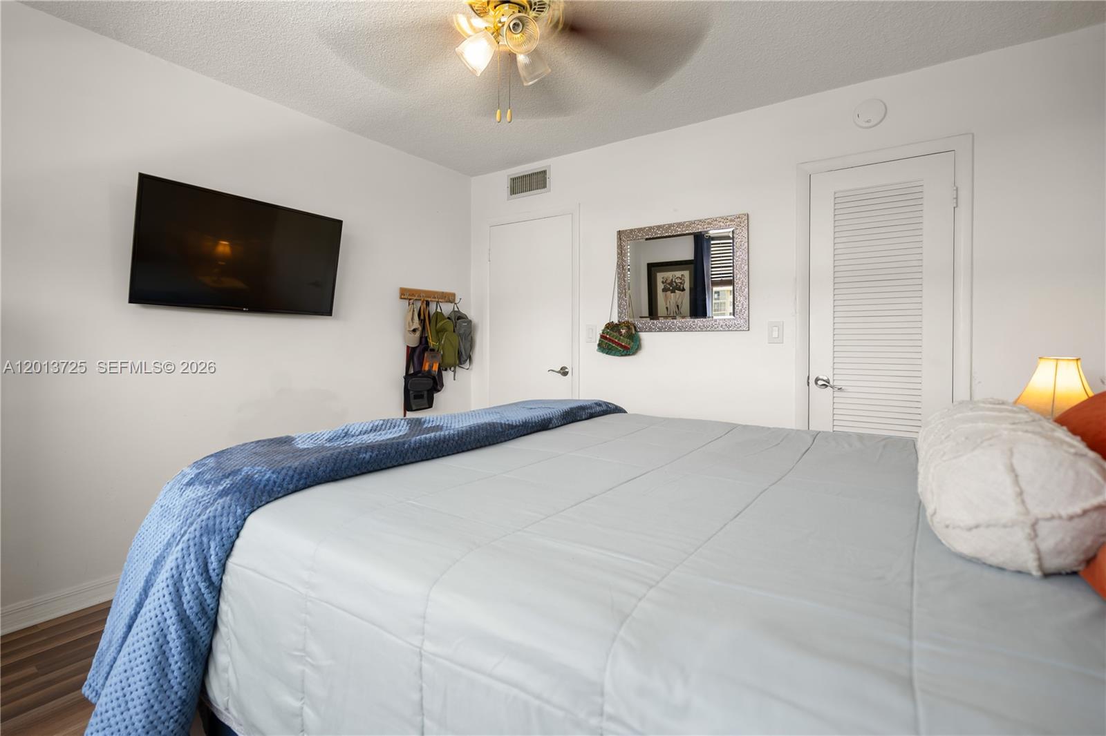 POINT EAST SEC II CONDO - Residential