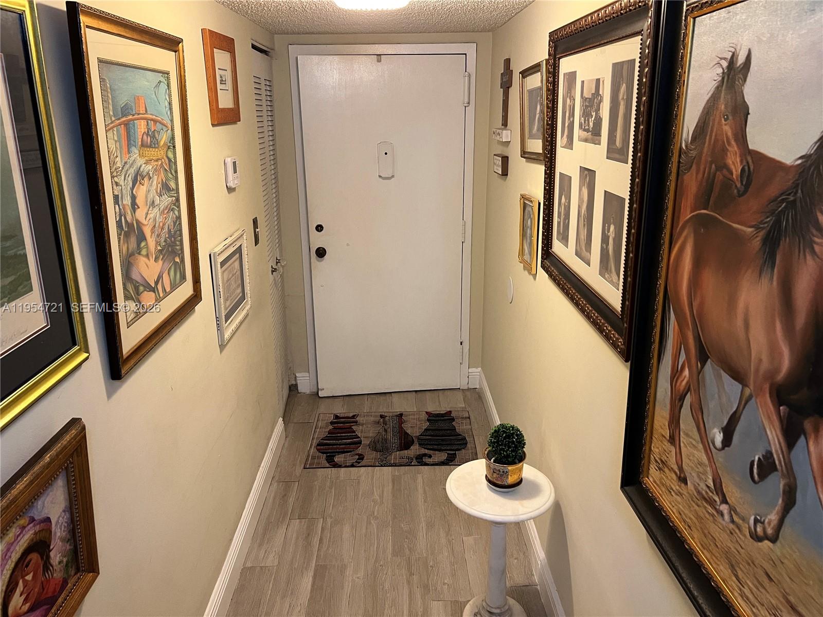 SOVEREIGNS CONDO - Residential