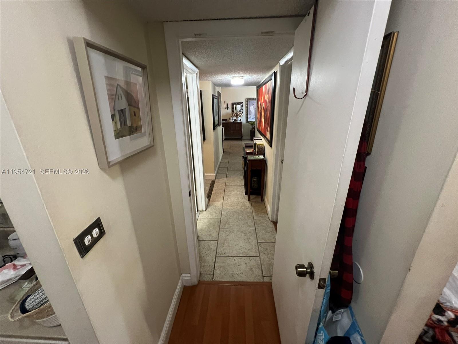 SOVEREIGNS CONDO - Residential