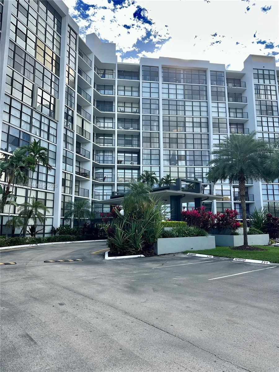 OCEANVIEW PARK CONDO - Residential