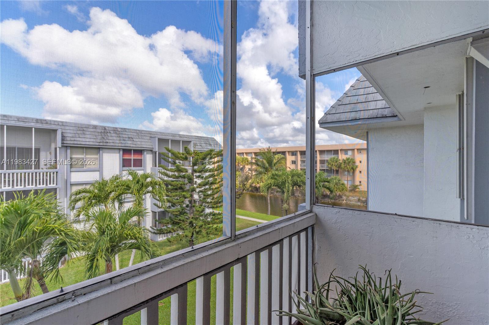 LUDLUM LAKE CONDO BLDG C - Residential