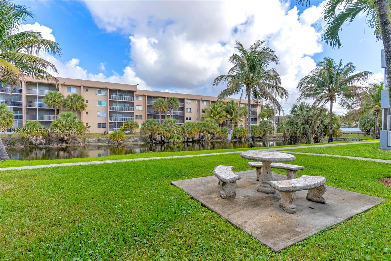 LUDLUM LAKE CONDO BLDG C - Residential