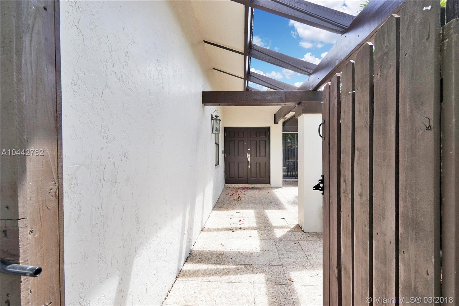 CROSSINGS SEC 6 THE - Residential