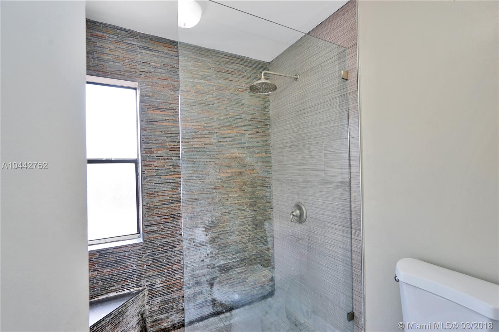 CROSSINGS SEC 6 THE - Residential