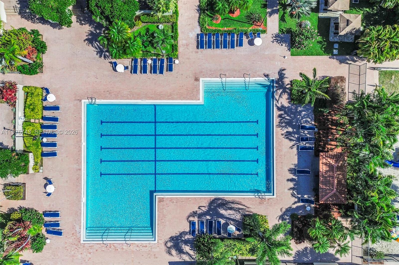 CROSSINGS PATIO HOMES SEC - Residential