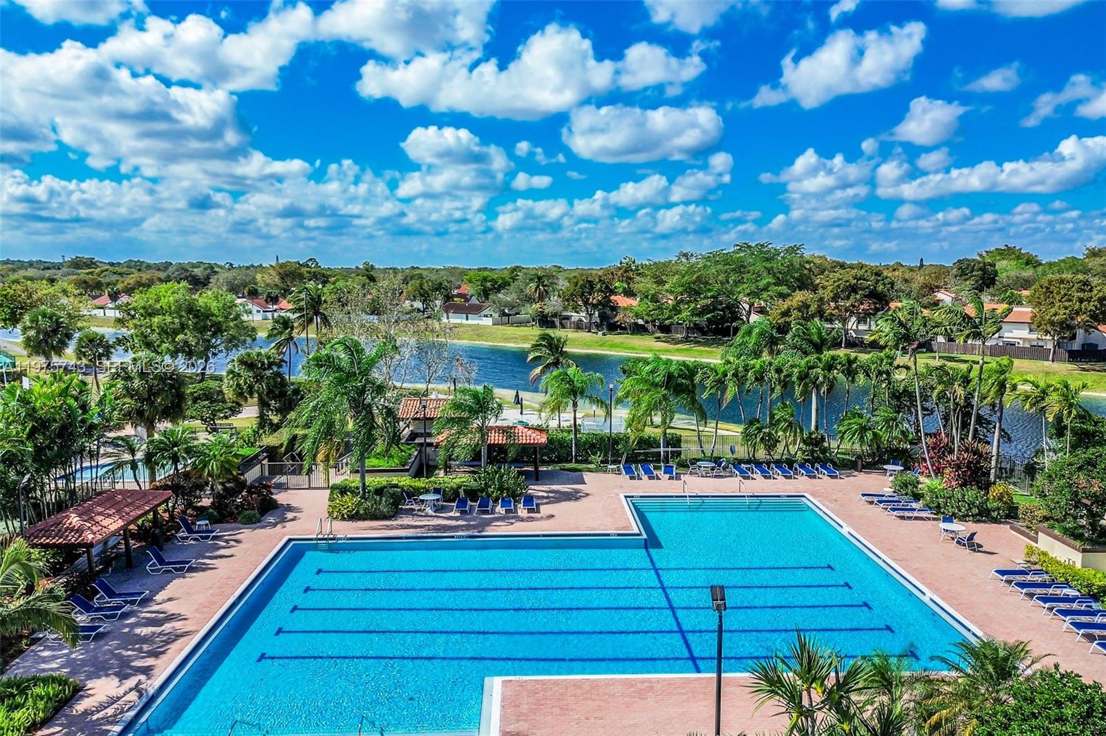 CROSSINGS PATIO HOMES SEC - Residential