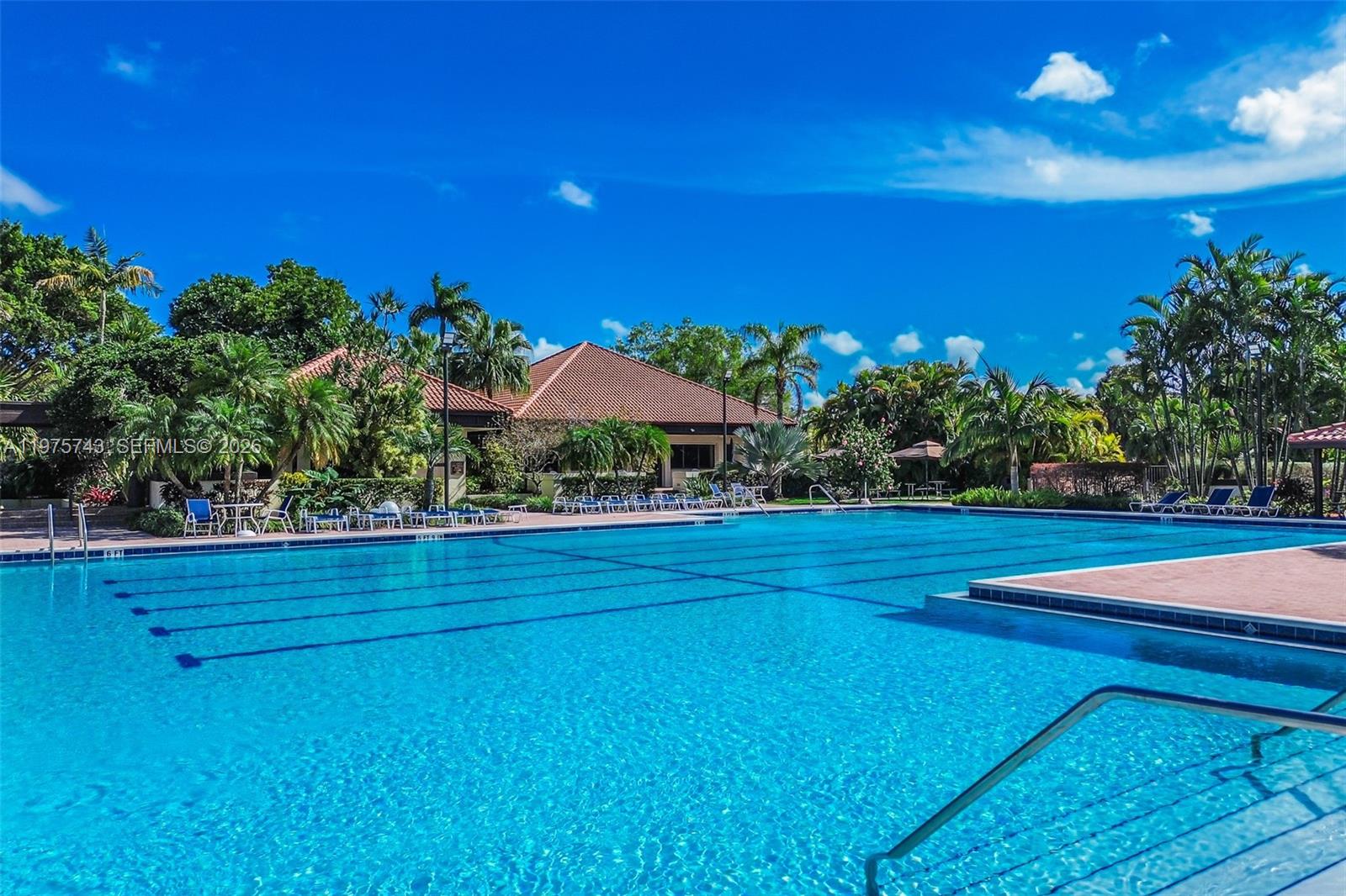 CROSSINGS PATIO HOMES SEC - Residential