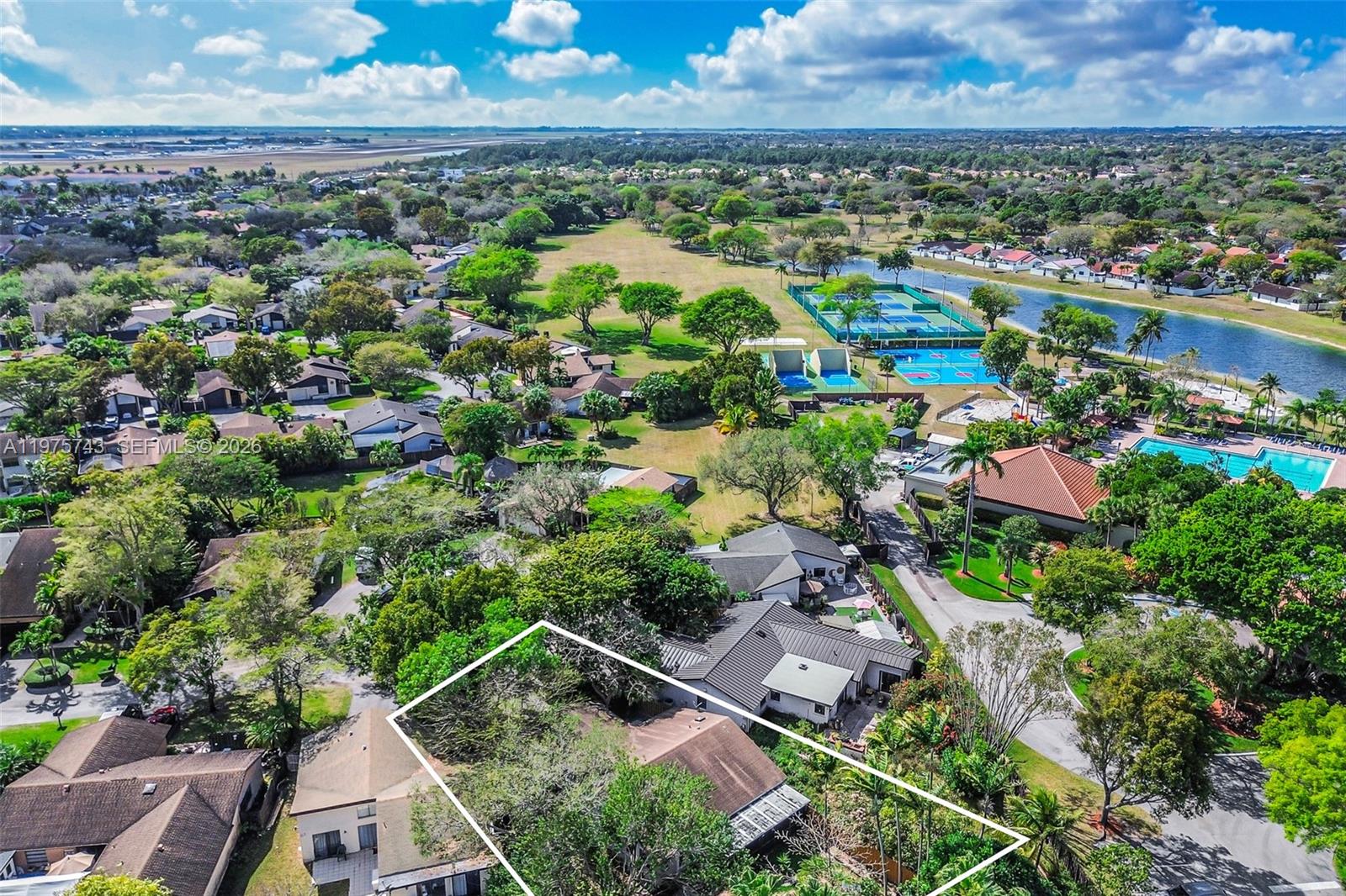 CROSSINGS PATIO HOMES SEC - Residential