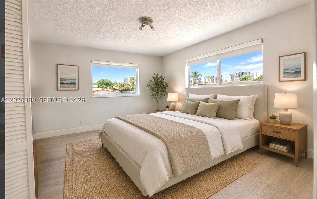 444 SW 4th St 204