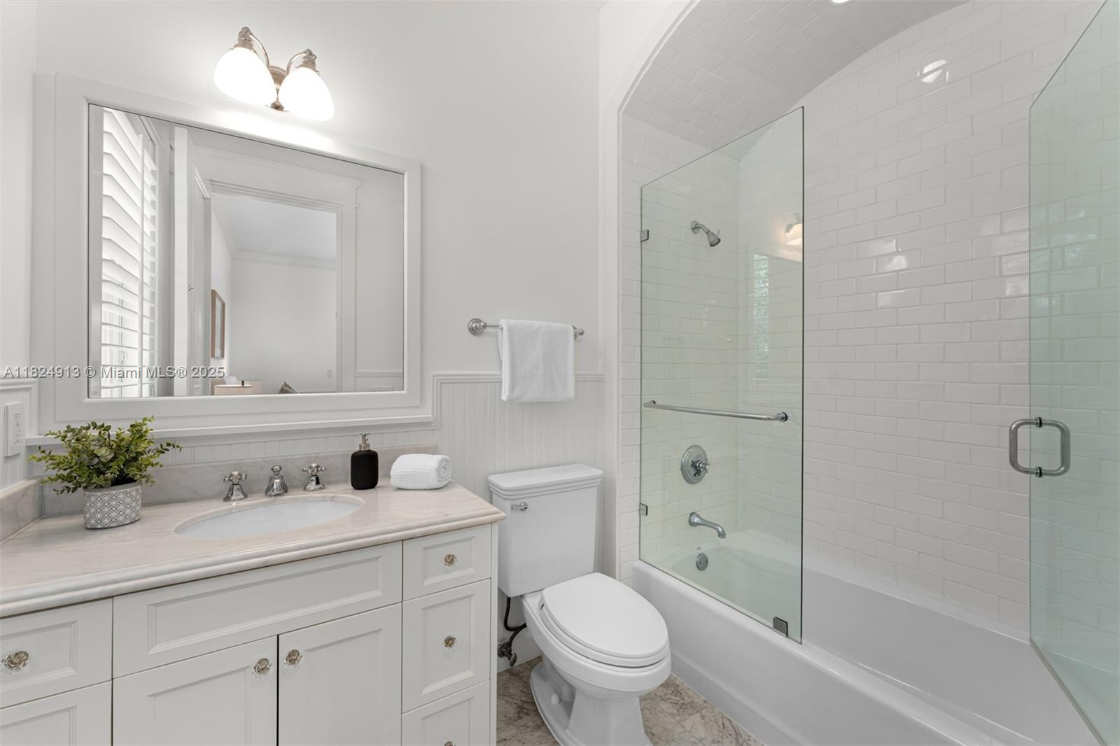 STONEGATE - Residential