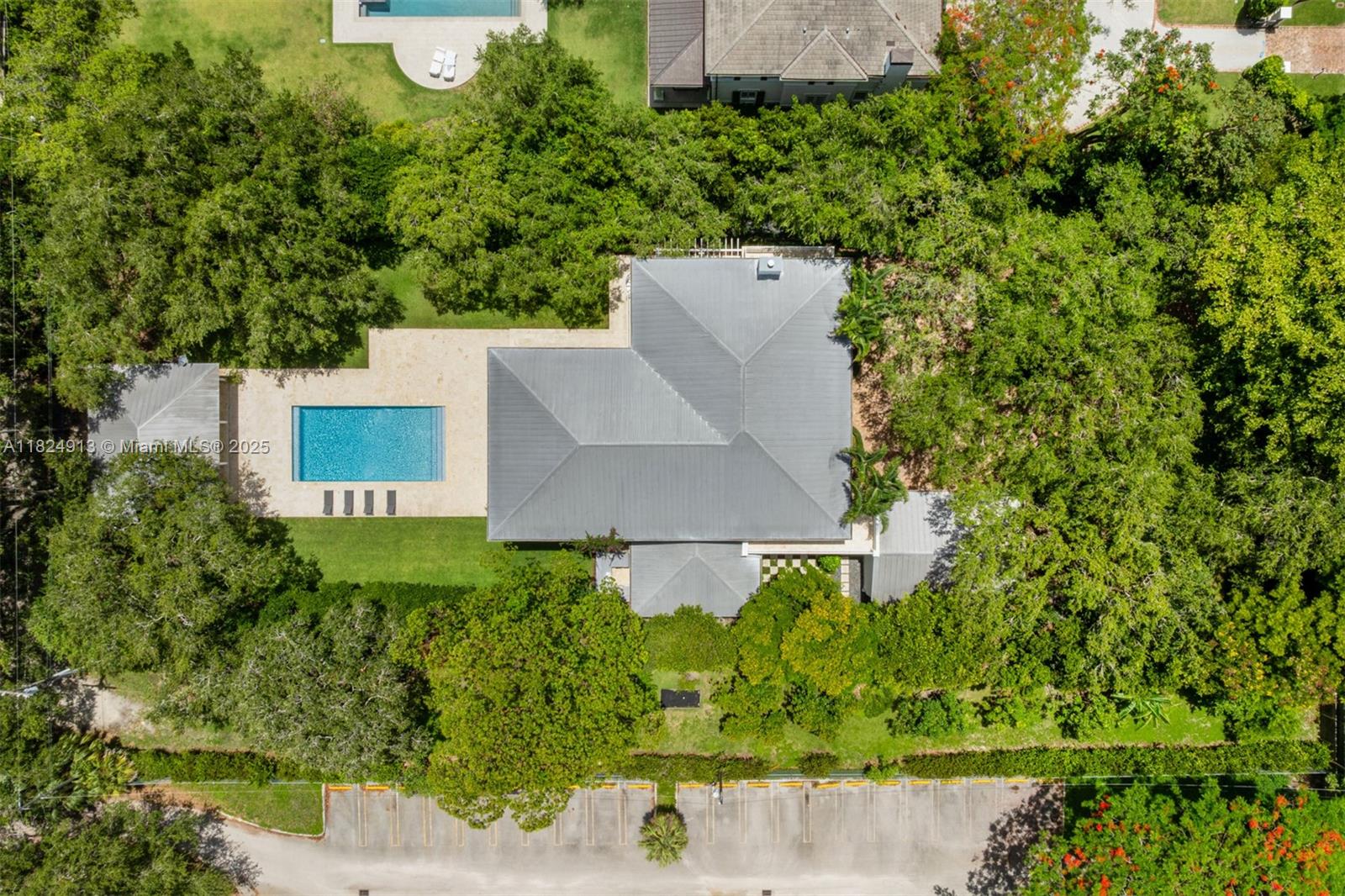 STONEGATE - Residential