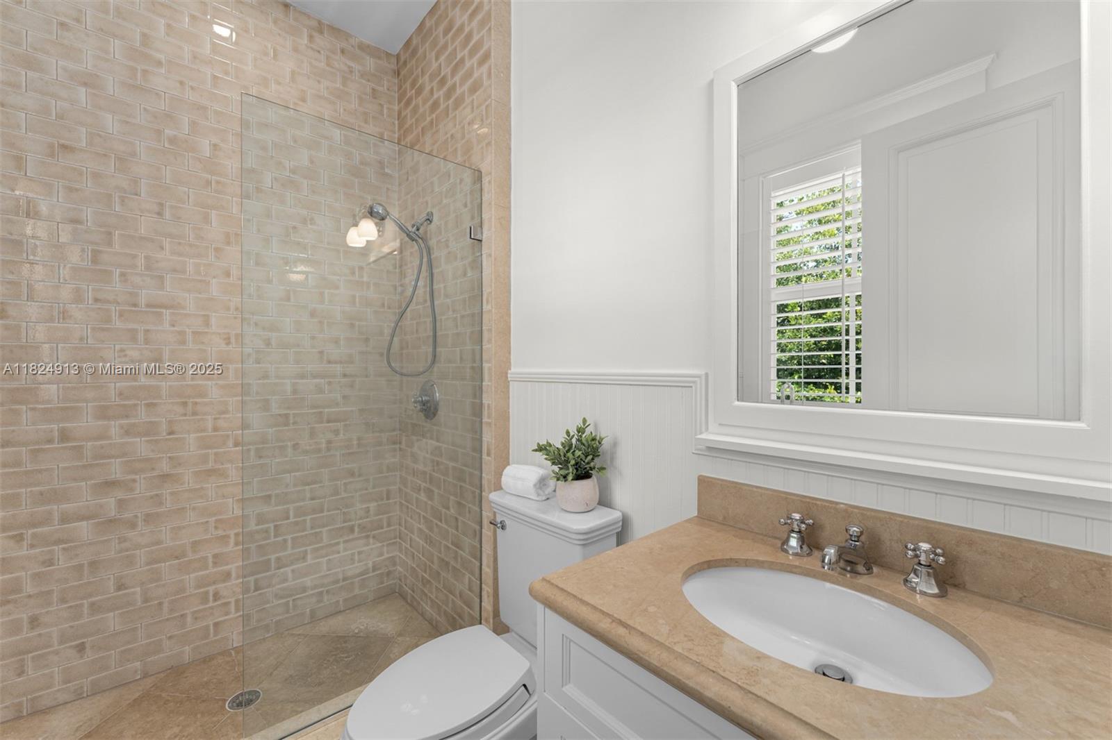 STONEGATE - Residential