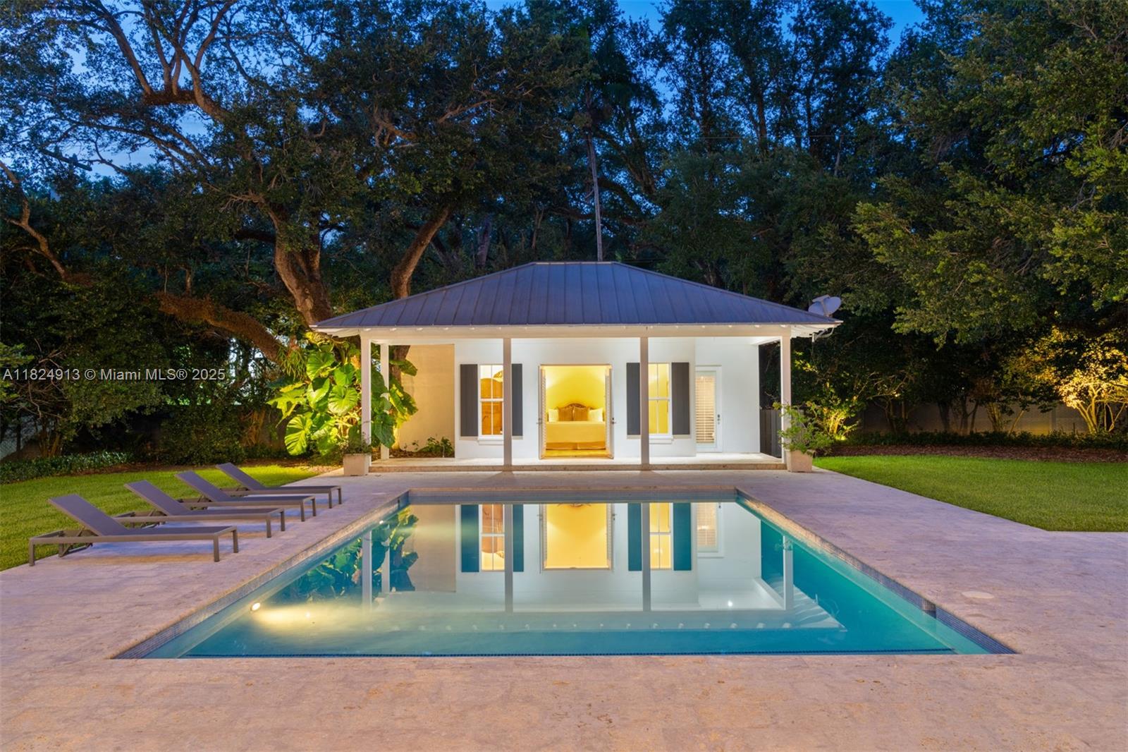 STONEGATE - Residential